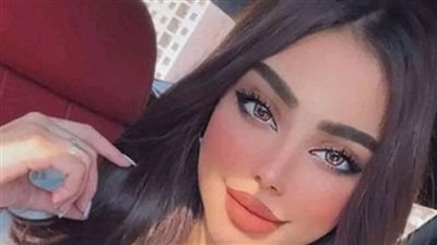 أقنعت الزوجة الجميلة ذات الج0سد الممشوق زوجها المسكين الجزء الأول