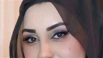 تو.فت زوجته أثناء الولادة دفعه ان يتزوج صديقتها الطبيبة التى ولدتها.. وفى ليلة الزفاف اكتشف كا*رثة جعلته ينهار...