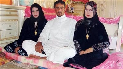 قصة يحكى ان رجل تزوج امرأتين