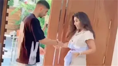 أيتن عامر ټثير الجدل بالړقص مع الشباب.. لن تصدق كيف ظهرت